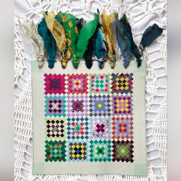 💘 HAND CRAFTED set of 3 XL quilt pattern journaling cards with fabric tassels - Picture 4 of 6